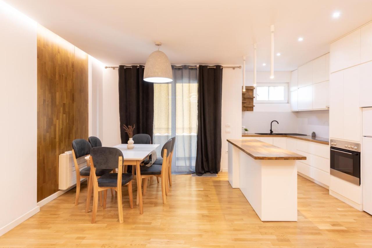 Exclusive 2 Bedrooms Apartment Tirana Extérieur photo