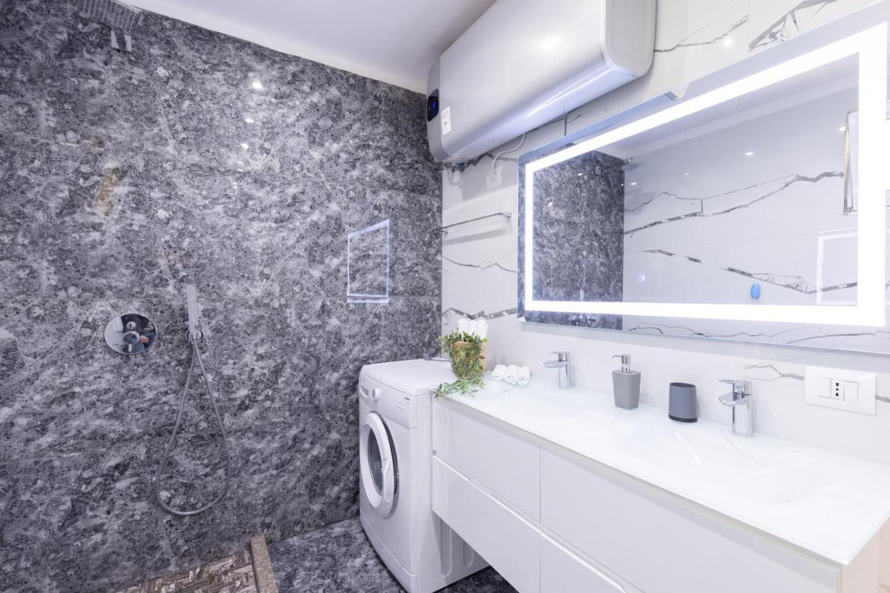 Exclusive 2 Bedrooms Apartment Tirana Extérieur photo