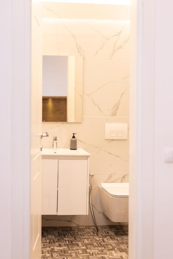 Exclusive 2 Bedrooms Apartment Tirana Extérieur photo
